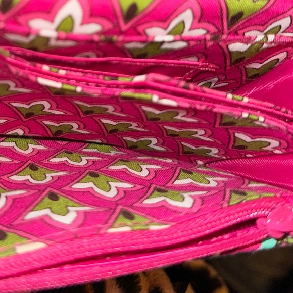 RETIRED VA VA VOOM PATTERN!!! Vera Bradley Pink Paisley Large Tote and Wallet - Picture 8 of 10